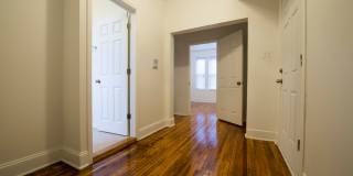 5901 S Michigan Ave Gallery 13