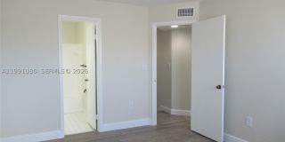 6825 SW 45th Ln Gallery 10