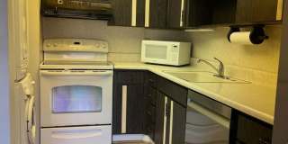 Unfurnished Townhouse Near Downtown Sarasota Gallery 3