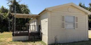 1620 E Reno Road Gallery 1