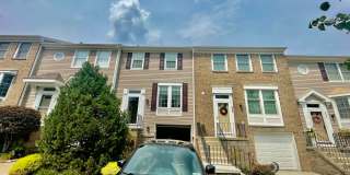 Charming and Spacious 3-Bedroom Home for Rent in Coraopolis Gallery 1