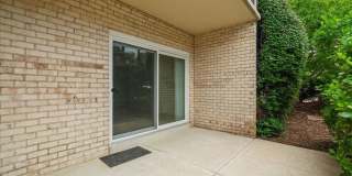 Move-In Ready 801 Sq/F Ground Floor Condo with Walk-Out Patio in Silver Spring Gallery 5