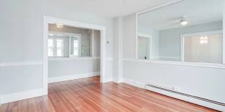 25 Roslyn St # 10 Gallery 7