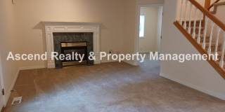 Garden Home 4 Bed & Office Quick Access to Beaverton/Dntn PDX, Rec Center, Washington Square Gallery 7