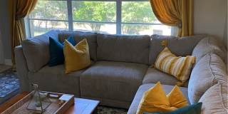 1307 sherry Lane Gallery 10