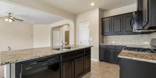 3 bedroom 2 bath near Paycom! Gallery 37
