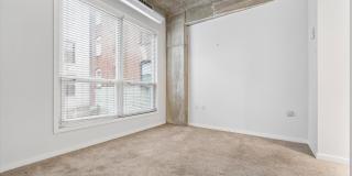 113 N BREAD Street Gallery 9