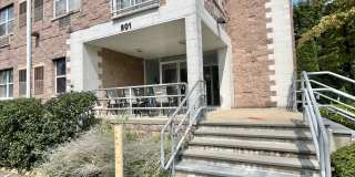 501 N Barry Avenue Gallery 1