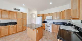 17859 W CLUB VISTA Drive Gallery 27