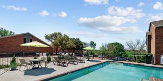 Parkwood Square Estates Parkwood Square Estates Gallery 1