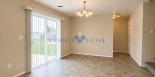 Large 4 Bedroom Home with Bonus Room! Large 4 Bedroom Home with Bonus Room! Gallery 10