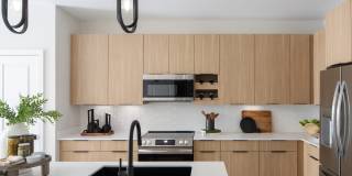 Aventon Moorefield Gallery 1