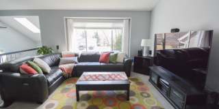 Spacious 5 Bed, 2 Bath Split-Level Home Near Bishop Elementary Gallery 7