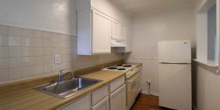 2 Bedroom 1 Bath Home In Fairway Gallery 8