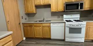 Runaway bay Condo Apartment Gallery 6