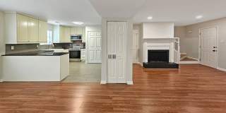 COMING SOON: Beautifully Updated 2/2.5 Townhome Near Truist Park Gallery 15