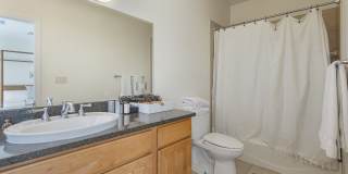 1900 Central Avenue Southwest - 1Unit 203 Gallery 24