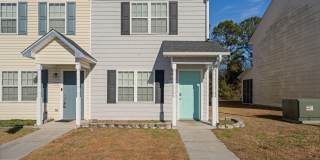 Move-In Ready Townhome Near Camp Lejeune Gallery 1