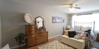 Charlton Park Gallery 32