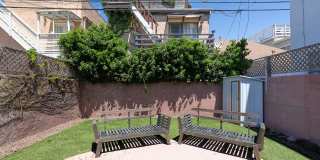 Charming 1BR Beach Cottage in Hollywood by the Sea – Private Yard & Walk to the Sand Charming 1BR Beach Cottage in Hollywood by the Sea – Private Yard & Walk to the Sand Gallery 17