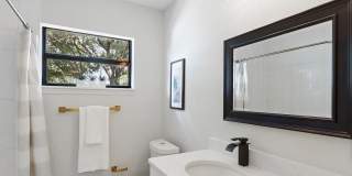 WELCOME TO YOUR NEW BRIGHT CHEERFUL UPDATED HOME Gallery 14