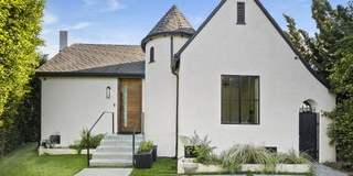 8700 Dorrington Avenue Gallery 1