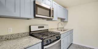 666 RIVELY Avenue Gallery 1