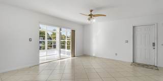 964 NW Spruce Ridge Drive Gallery 16