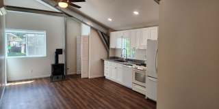 F12646 Gallery 1