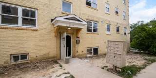 4010-4014 3rd Street SE Gallery 72