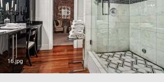 528 Baronne St Gallery 5