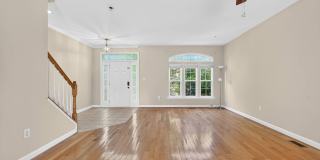 23312 Brewers Tavern Way Gallery 8