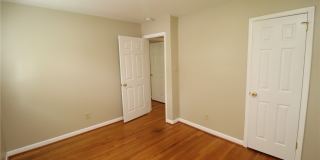829 Carlisle Street Gallery 22