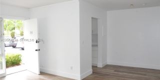 35 Edgewater Dr Gallery 4