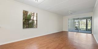 121 Lindsay Ln Gallery 6