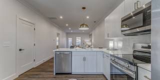 77 Chateau Drive Gallery 16