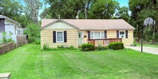 9812 — One-Level Home in Independence with Huge Backyard & Brand-New Carpet 9812 — One-Level Home in Independence with Huge Backyard & Brand-New Carpet Gallery 1