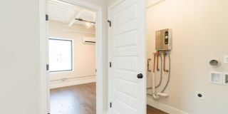 614 E Main Street Gallery 10