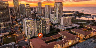 2BR/2BA Condo in The Madison, located in the Waterfront District of downtown St. Petersburg. Gallery 1