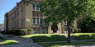 1642 Charles Gallery 1