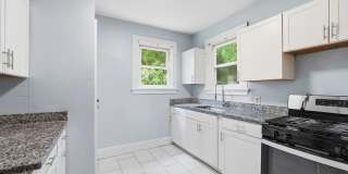 LEASING SPECIAL - sign a 13-month lease by 7/31/2026 and second month is free! Gallery 10