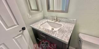 4 Bed 3.5 Bath Beautiful Home In Sandy 4 Bed 3.5 Bath Beautiful Home In Sandy Gallery 29