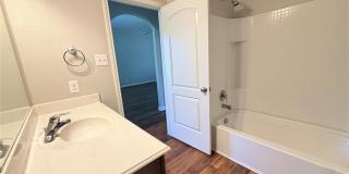 2134 Redbud Drive Gallery 15