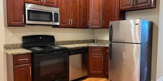 1516 W DIAMOND ST #D Gallery 4