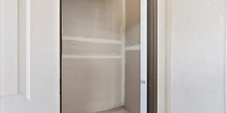 Franklin Loft Apartments Gallery 169