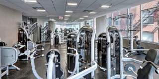 809 N La Salle Dr Gallery 8