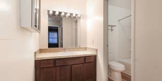 Waterford Square Gallery 29