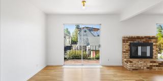 2118 Alameda Ave #D - 3 Bedroom | 1.5 Bath 2118 Alameda Ave #D - 3 Bedroom | 1.5 Bath Gallery 8