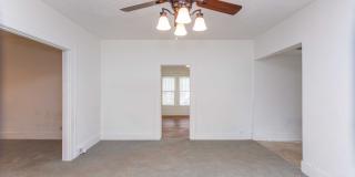 4 Bedroom Home!! Gallery 10