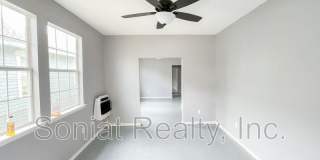 1726 Mandeville Street Gallery 2
